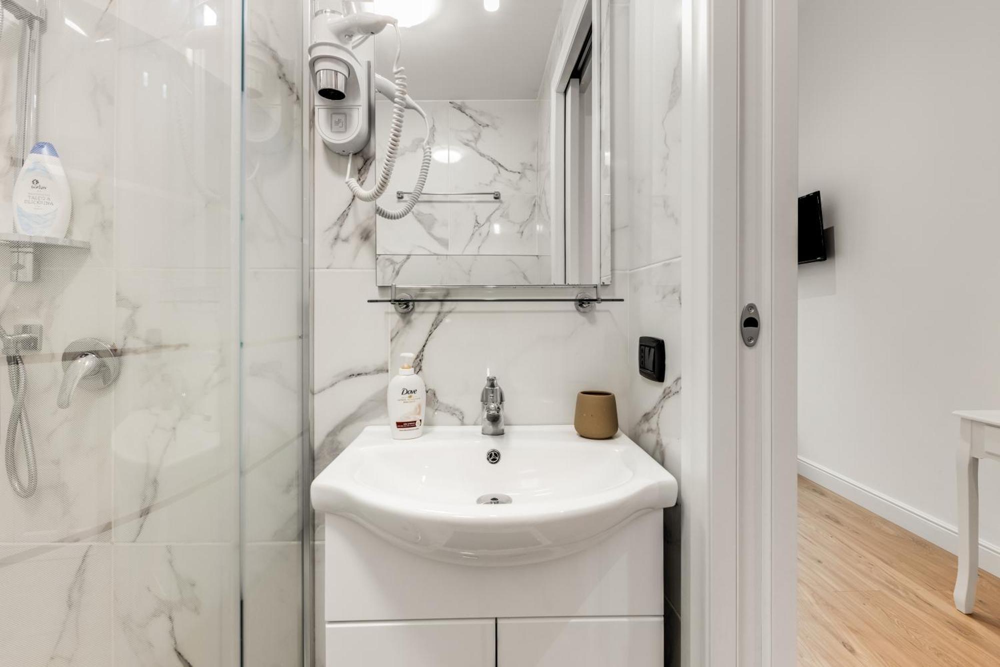 Dolce Rooms Milan Luaran gambar